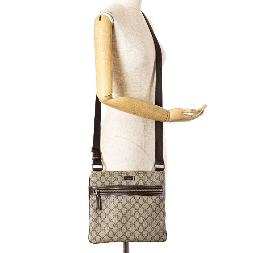 Gucci Beige and Dark Brown Crossbody Bag - Picture 3 of 10